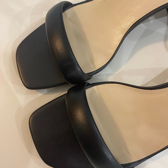 Nine West square toe open toe size 8.5 black block heels - Picture 5 of 9